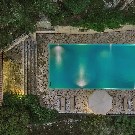 Christina Pool And Sea Views, Nissaki, Kaminaki Vila