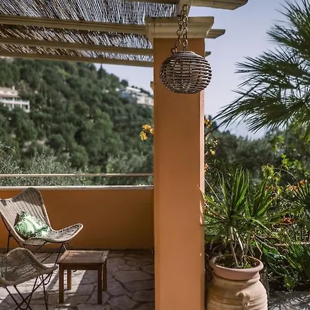 Christina Pool And Sea Views, Nissaki, Kaminaki * Katávolos