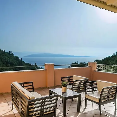 Christina Pool And Sea Views, Nissaki, Kaminaki * Katávolos